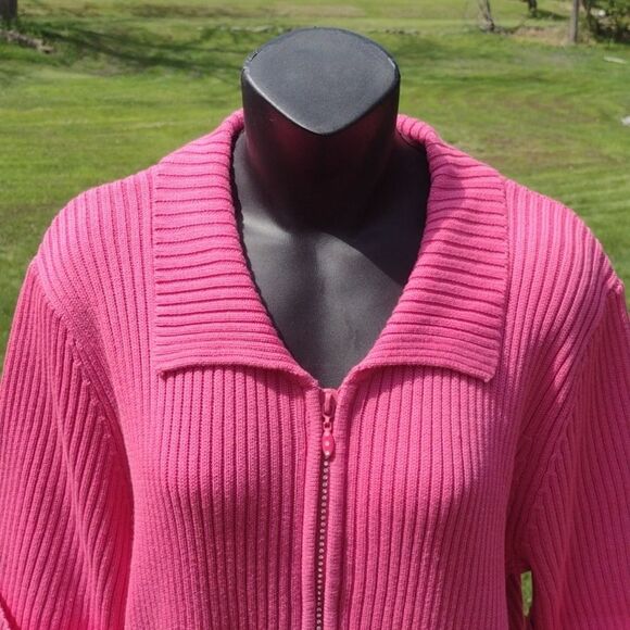 Quacker Factory Full Zip Short Sleeve Hot Pink Ribbed Cardigan with Size Large - Picture 2 of 9